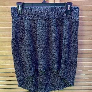 Mossimo Supply Co. Denim High-Low Bubble Midi Skirt. Size M.